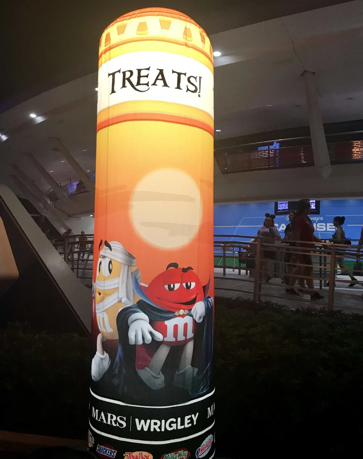 M&M trick or treat blow up sign