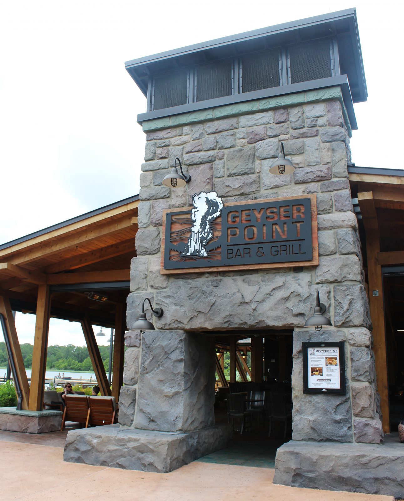 geyser point bar and grill entrance