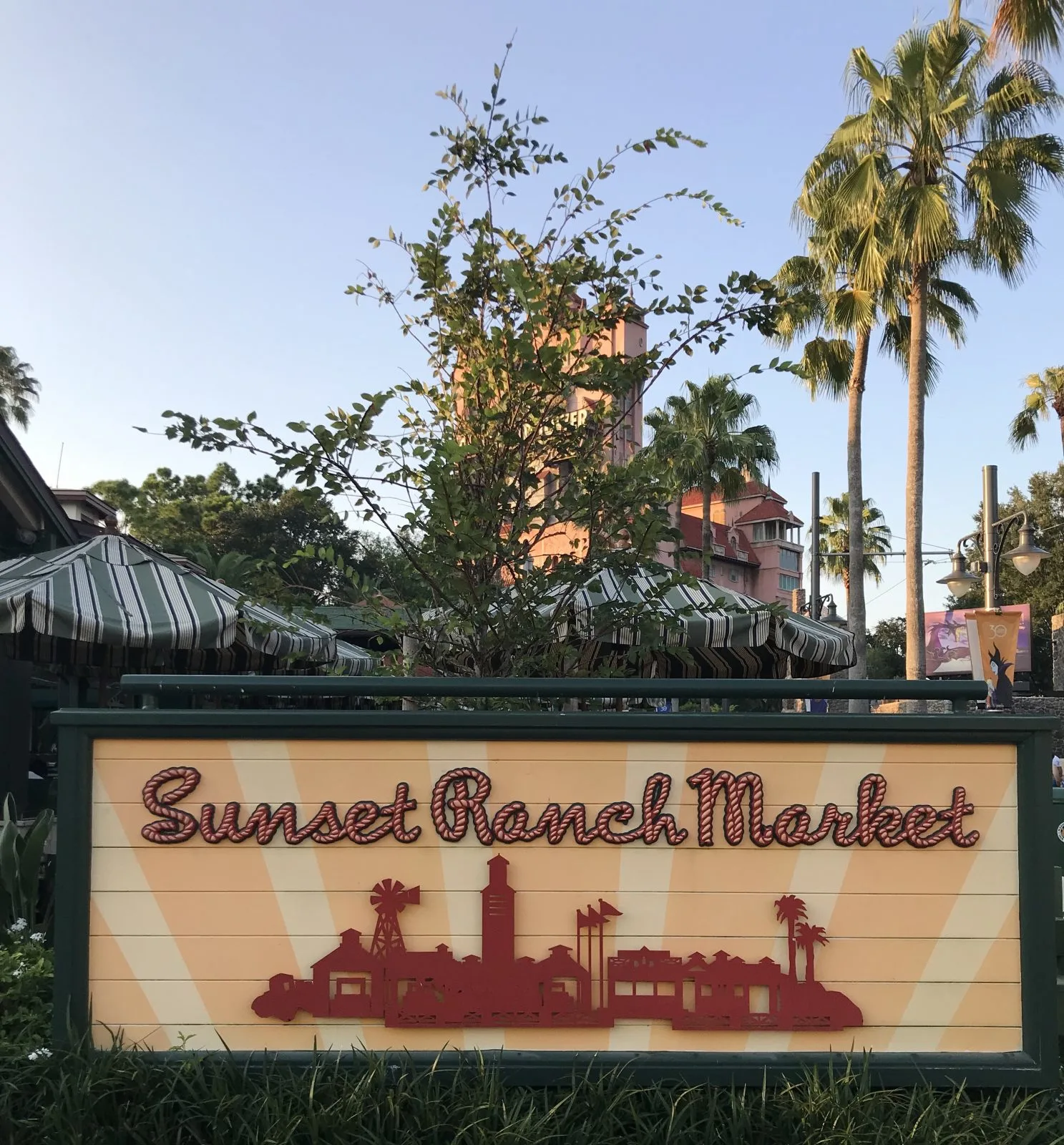 Sunset Ranch Market Sign