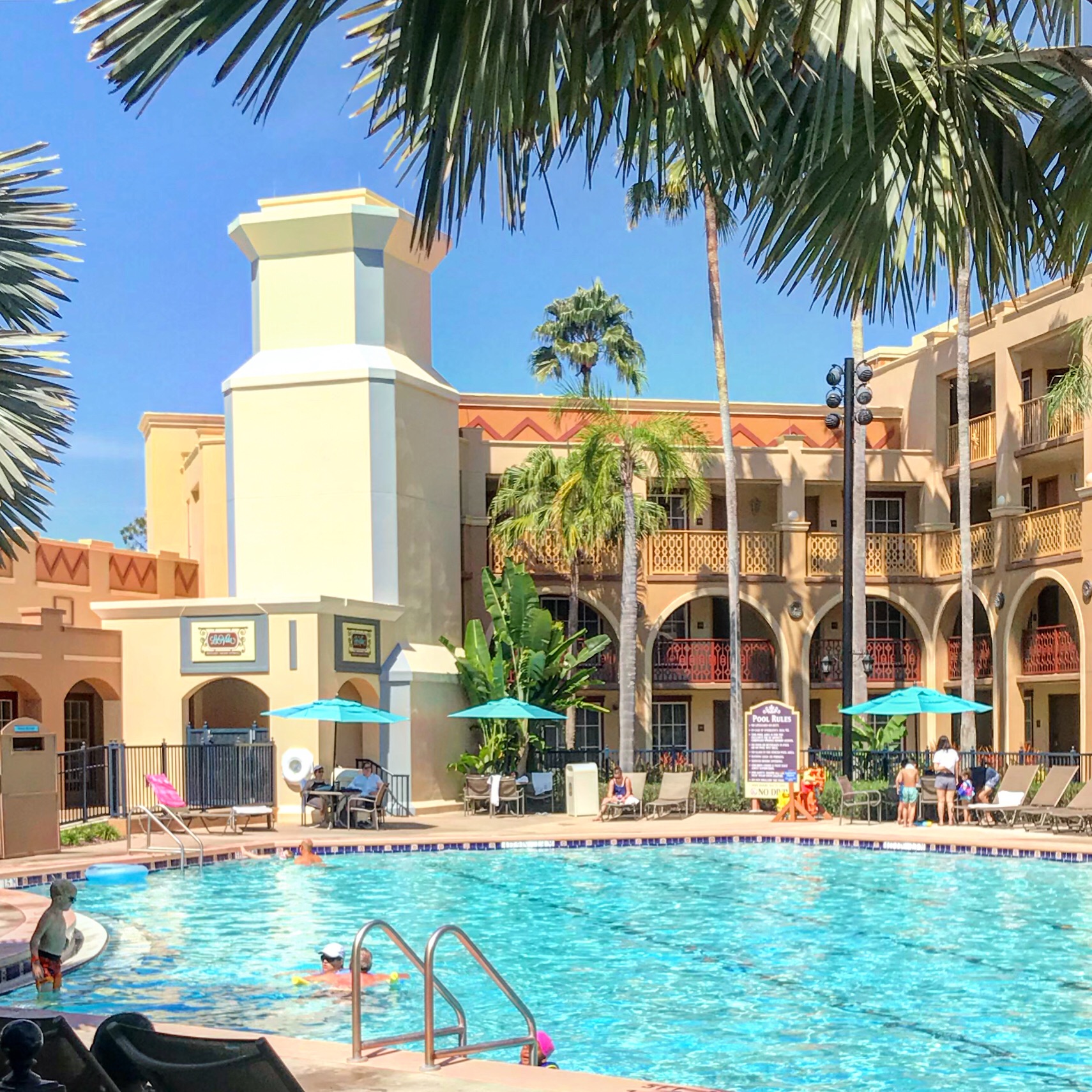 Disney's Coronado Springs Resort and pool