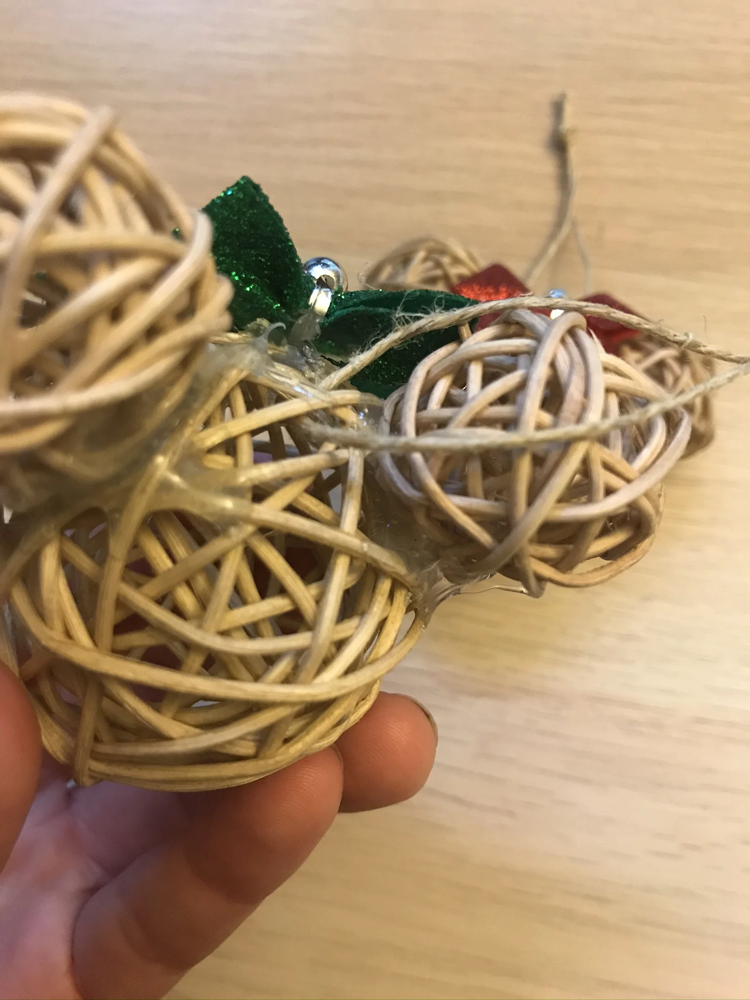 twine for hanger